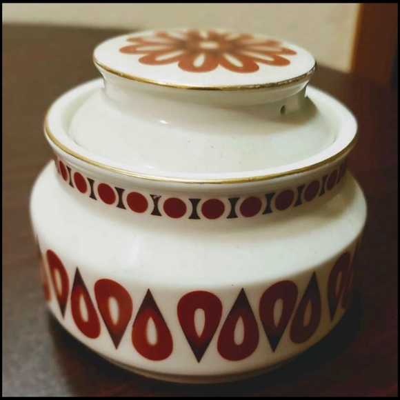 Vintage Porcelain Daisy Mod Tea China Set - Picture 4 of 9